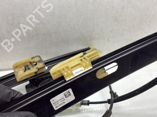 Rudehejsemekanisme ventre foran Rudehejsemekanisme ventre foran SEAT IBIZA V (KJ1, KJG) 1.6 TDI (95 hp) 33805101 33805101