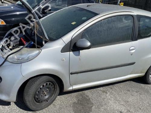 Steering column stalk PEUGEOT 107 (PM_, PN_) 1.0 | BP24573671I23 