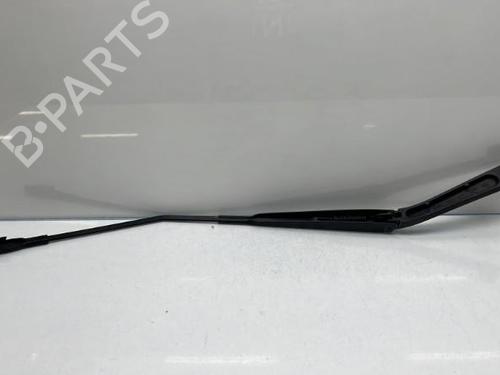 Used Front windshield wiper arm NISSAN JUKE (F15) 1.2 DIG-T (115 hp) 19949386