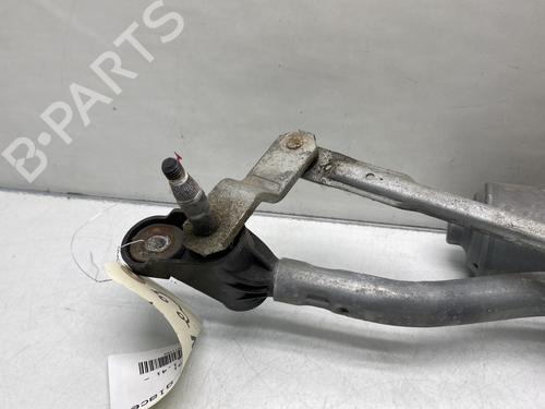front-wiper-motor-alfa-romeo-giulietta-940_-2010-2011-2012-2013-2014-2015-2016-2017-2018-2019-2020-25598333 main image