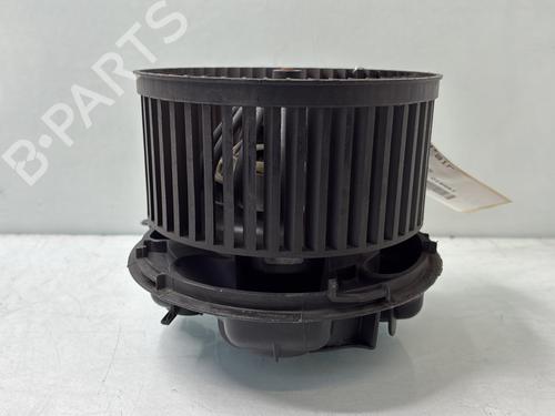 Used Heater blower motor Heater blower motor RENAULT CLIO III (BR0/1, CR0/1) 1.5 dCi (BR17, CR17) (86 hp) 34196275 34196275