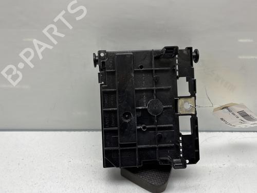 Used Fuse box Fuse box CITROËN C2 (JM_) 1.4 HDi (68 hp) 32302201 32302201