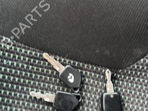 Blinklys fortil højre PEUGEOT 106 II (1A_, 1C_) 1.5 D | BP29286829C33 