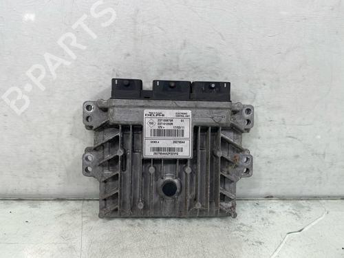engine-control-unit-ecu-renault-clio-iii-grandtour-kr01_-2007-34561317 main image