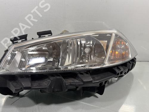 Faro izquierdo RENAULT MEGANE II (BM0/1_, CM0/1_) 1.5 dCi (BM02, BM13, BM2A, CM02, CM13) (101 hp) 29707453