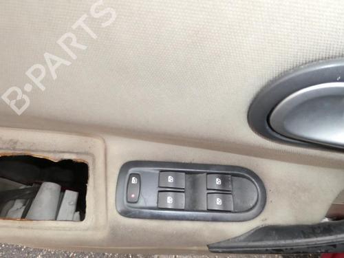Left front fenders RENAULT MEGANE II Estate (KM0/1_)  | BP21956463C41 