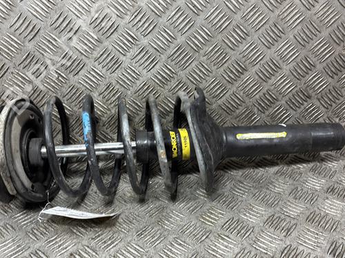 Used Right front shock absorber Right front shock absorber PEUGEOT 205 II (20A/C) 1.4 (68 hp) 33648539 33648539