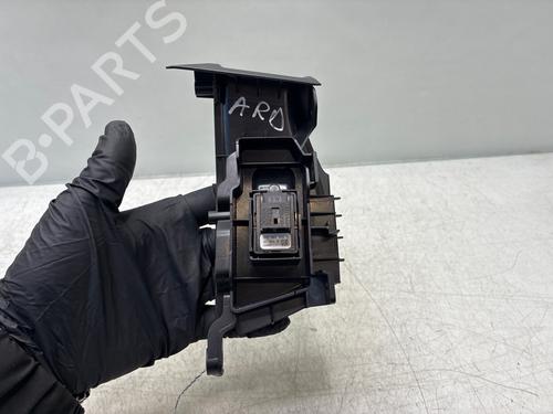 Right rear window switch AUDI Q2 (GAB, GAG) 35 TFSI | BP35896660I28 - Image 2