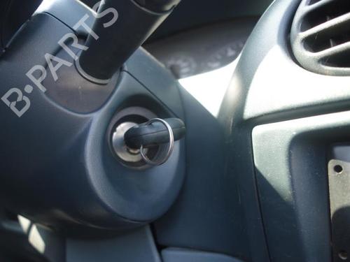 Used Parts RENAULT MEGANE I Cabriolet (EA0/1_) 1.6 e (EA0F) 1809175