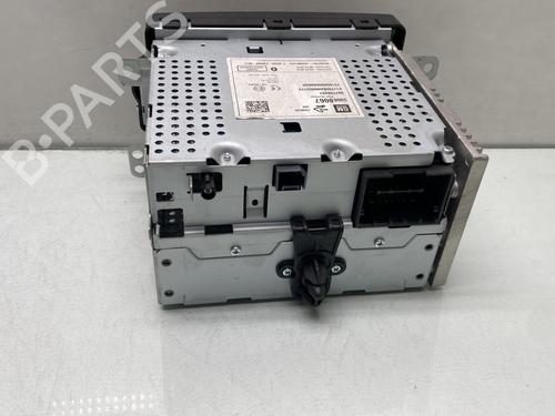 Used Radio Radio OPEL CORSA E (X15) 1.4 (08, 68) (90 hp) 31189530 31189530