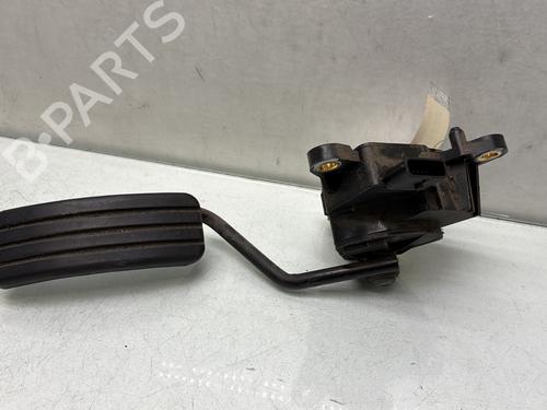 Pedal Pedal RENAULT SCÉNIC II (JM0/1_) 1.5 dCi (JM1E, JM16) (106 hp) 33609370 33609370