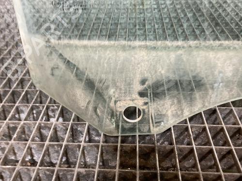 Front right door window AUDI A3 (8L1) 1.9 TDI | BP28542891C19