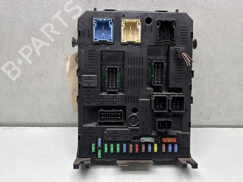 Used Fuse box CITROËN C4 I (LC_) 1.6 HDi (109 hp) 28519645