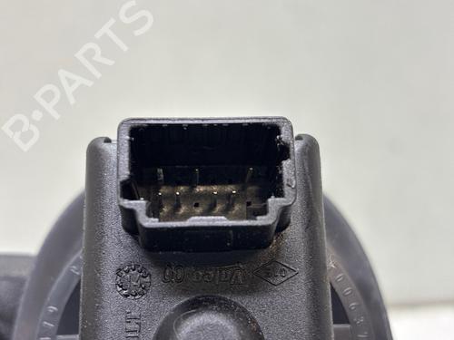 Left front window switch RENAULT MASTER III Van (FV) 2.3 dCi 150 FWD (FV0F, FV03, FV09) | BP39946150I27 - Image 2