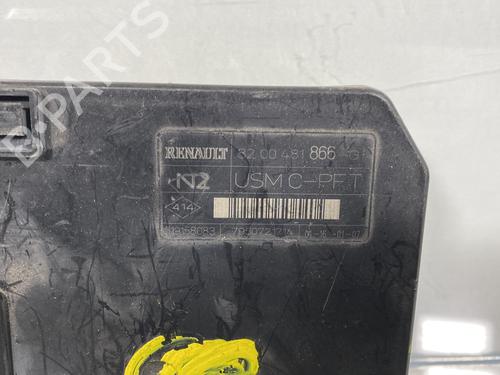 Used Fuse box Fuse box RENAULT MEGANE II Saloon (LM0/1_) [2003-2026] 20025849 20025849