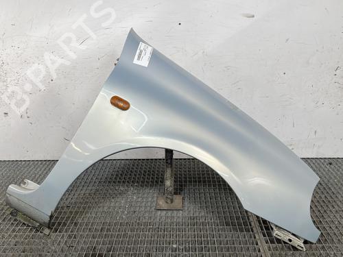 right-front-fenders-renault-clio-ii-bb_-cb_-1998-1999-2000-2001-2002-2003-2004-2005-2006-2007-2008-2009-2010-2011-2012-2013-2014-2015-2016-32368080 main image