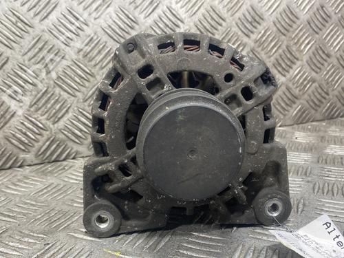 Used Alternator Alternator RENAULT CLIO IV (BH_) 1.2 16V (73 hp) 33017938 33017938