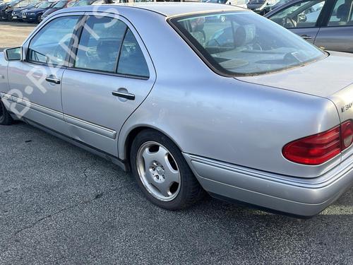 Switch MERCEDES-BENZ E-CLASS (W210) E 300 Turbo-D (210.025) | BP19976008I30 