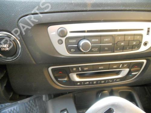 Front left interior door handle RENAULT SCÉNIC III (JZ0/1_) 1.5 dCi | BP20033167I13 