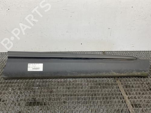 Used Door moulding trim RENAULT ARKANA I (LCM_, LDN_) 1.6 E-TECH 145 (LDMU) (143 hp) 25158952