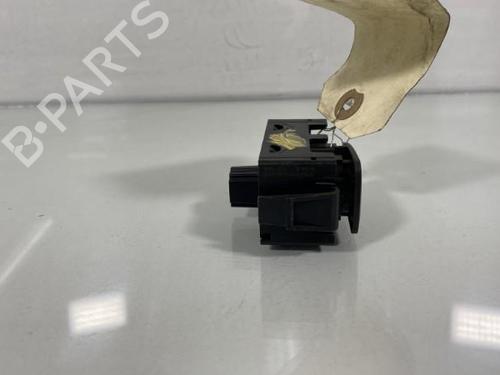 Used Warning switch DACIA SANDERO II 1.5 dCi (90 hp) 20002953