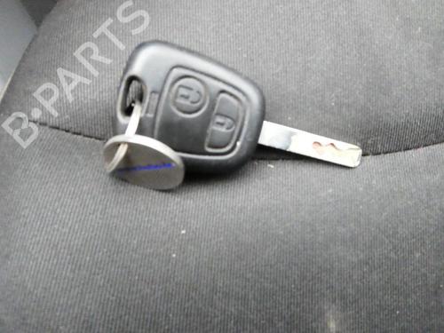 Front right lock CITROËN C1 (PM_, PN_) 1.4 HDi | BP19973970C97 