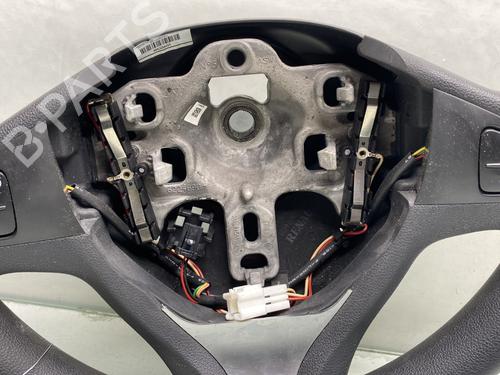 Steering wheel RENAULT CLIO IV (BH_) 1.5 dCi 75 | BP31213183C49