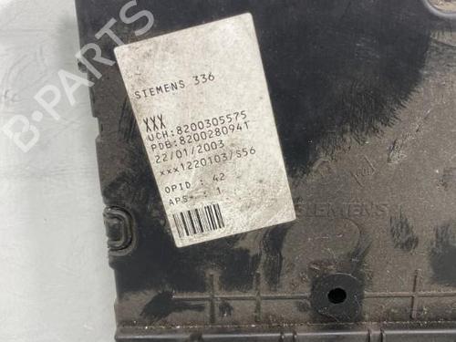 Used Fuse box Fuse box RENAULT MEGANE II (BM0/1_, CM0/1_) [2001-2012] 19954706 19954706