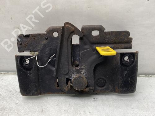 Used Hood lock FORD FIESTA VI (CB1, CCN) 1.4 TDCi (70 hp) 22390755