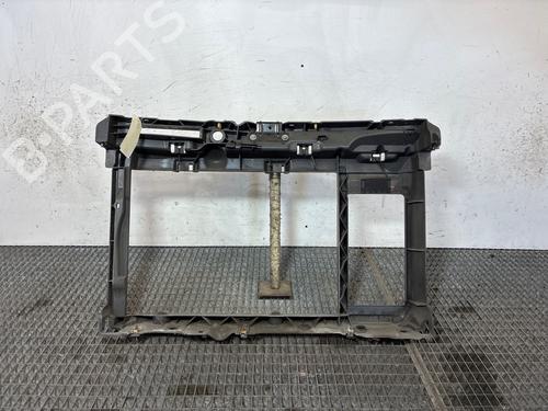 Frontplade/Frontkurv Frontplade/Frontkurv PEUGEOT 2008 I (CU_) 1.2 THP 110 / PureTech 110 (110 hp) 33032489 33032489