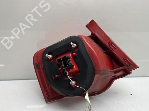 Right taillight VW PASSAT B6 (3C2) 1.9 TDI | BP19967325C35 
