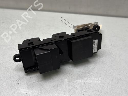 Used Left front window switch Left front window switch SUZUKI BALENO (FW, EW) 1.2 Hybrid (A1K412) (90 hp) 33609314 33609314