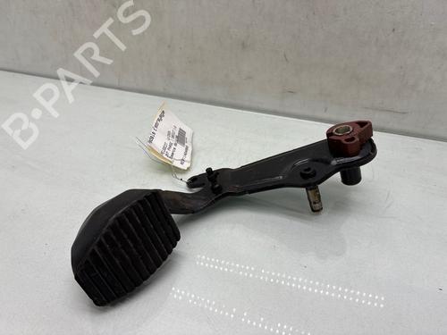 Pedal embrague Pedal embrague PEUGEOT 207 CC (WD_) 1.6 16V (120 hp) 36389104 36389104