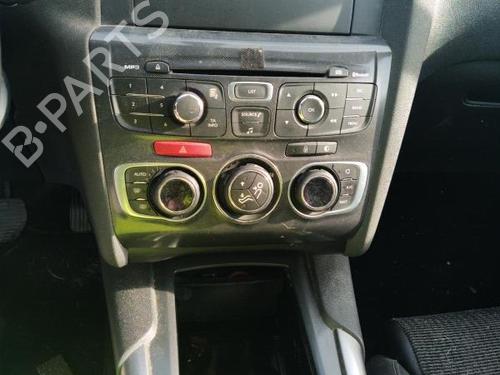 Fuse box CITROËN C4 II (NC_) 1.6 HDi 110 | BP26495441E1  - Image 12