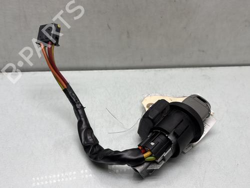 Ratlås/Tændingslås RENAULT CLIO II (BB_, CB_) 1.2 16V (BB05, BB0W, BB11, BB27, BB2T, BB2U, BB2V, CB05,... (75 hp) 28705038