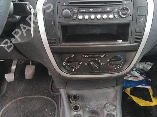 Front right lock CITROËN C2 (JM_) 1.4 HDi | BP20009598C97 
