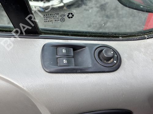 Switch OPEL VIVARO A Van (X83) 2.0 CDTI (F7) | BP33484776I30  - Image 17