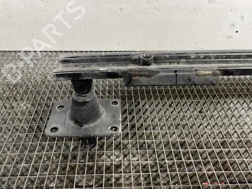 Front bumper reinforcement PEUGEOT 5008 (0U_, 0E_) 1.6 BlueHDi 120 | BP29897696C109