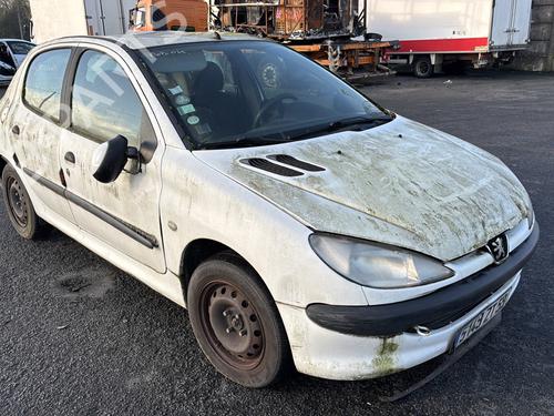 Frontplate/Frontkurv PEUGEOT 206 Hatchback (2A/C) 1.9 D | BP25483702C72 