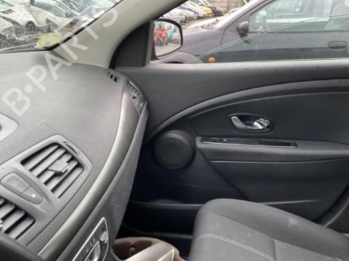 Electronic module RENAULT MEGANE III Hatchback (BZ0/1_, B3_) 1.5 dCi (BZ09, BZ0D, BZ1W, BZ29, BZ14) | BP29638388M83 - Image 12