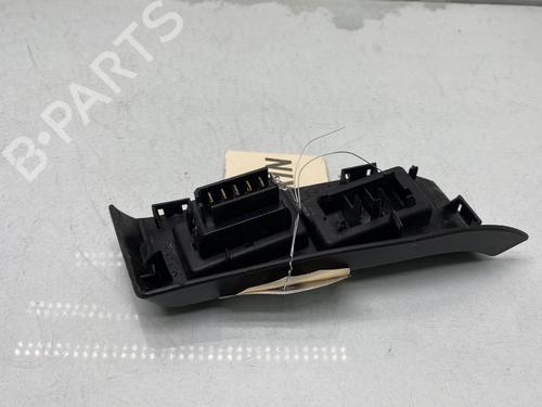 Used Right front window switch Right front window switch RENAULT MASTER II Van (FD) 2.5 dCi 120 (FD0M, FD0U, FD0W, FD2M, FD2W, FD3M, FD3U,... (115 hp) 31174223 31174223