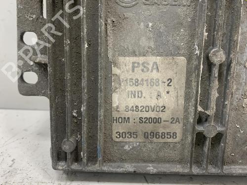 Used Engine control unit (ECU) Engine control unit (ECU) PEUGEOT 206 Hatchback (2A/C) 1.4 i (75 hp) 21196513 21196513