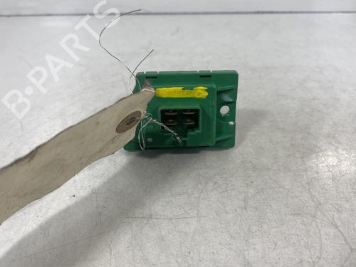 Used Heater resistor HYUNDAI ix35 (LM, EL, ELH) 2.0 CRDi 4WD (184 hp) 19998608