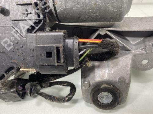 Used Front wiper motor OPEL ASTRA H (A04) [2004-2014]  19996716