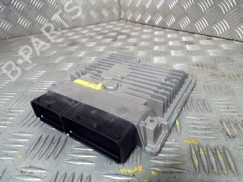 Used Engine control unit (ECU) VW GOLF PLUS V (5M1, 521) [2004-2013]  21196476