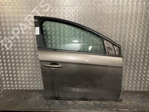 Used Right front door Right front door 19998277 19998277