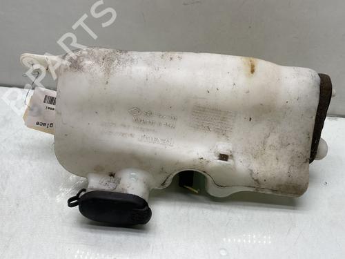 Used Windscreen washer tank RENAULT CLIO II (BB_, CB_) 1.5 dCi (B/CB07) (65 hp) 31379754