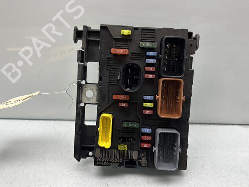 Used Fuse box PEUGEOT 307 Break (3E) 1.6 HDi 110 (109 hp) 29841747