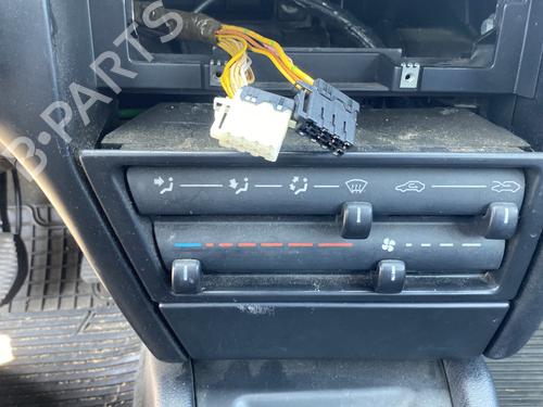 Right front indicator CITROËN XANTIA (X1_, X2_) 1.8 i 16V | BP25922963C33 