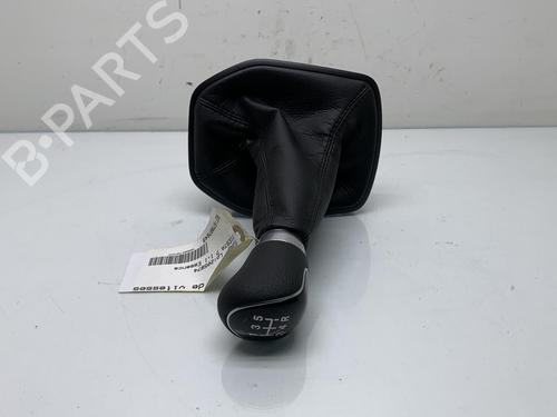 Used Shift knob Shift knob FORD FIESTA VII (HJ, HF) 1.1 Ti-VCT (86 hp) 19974956 19974956